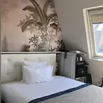 Taylor Hotel