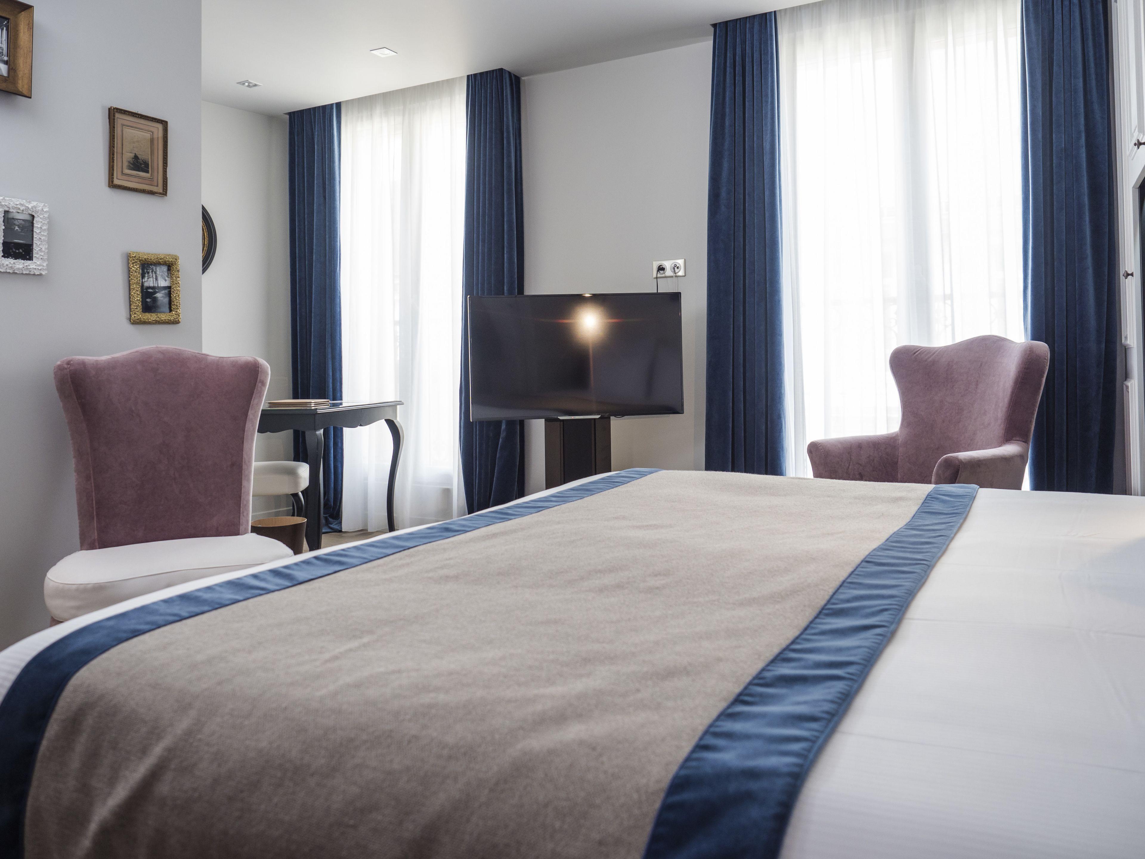Taylor Hotel 3*